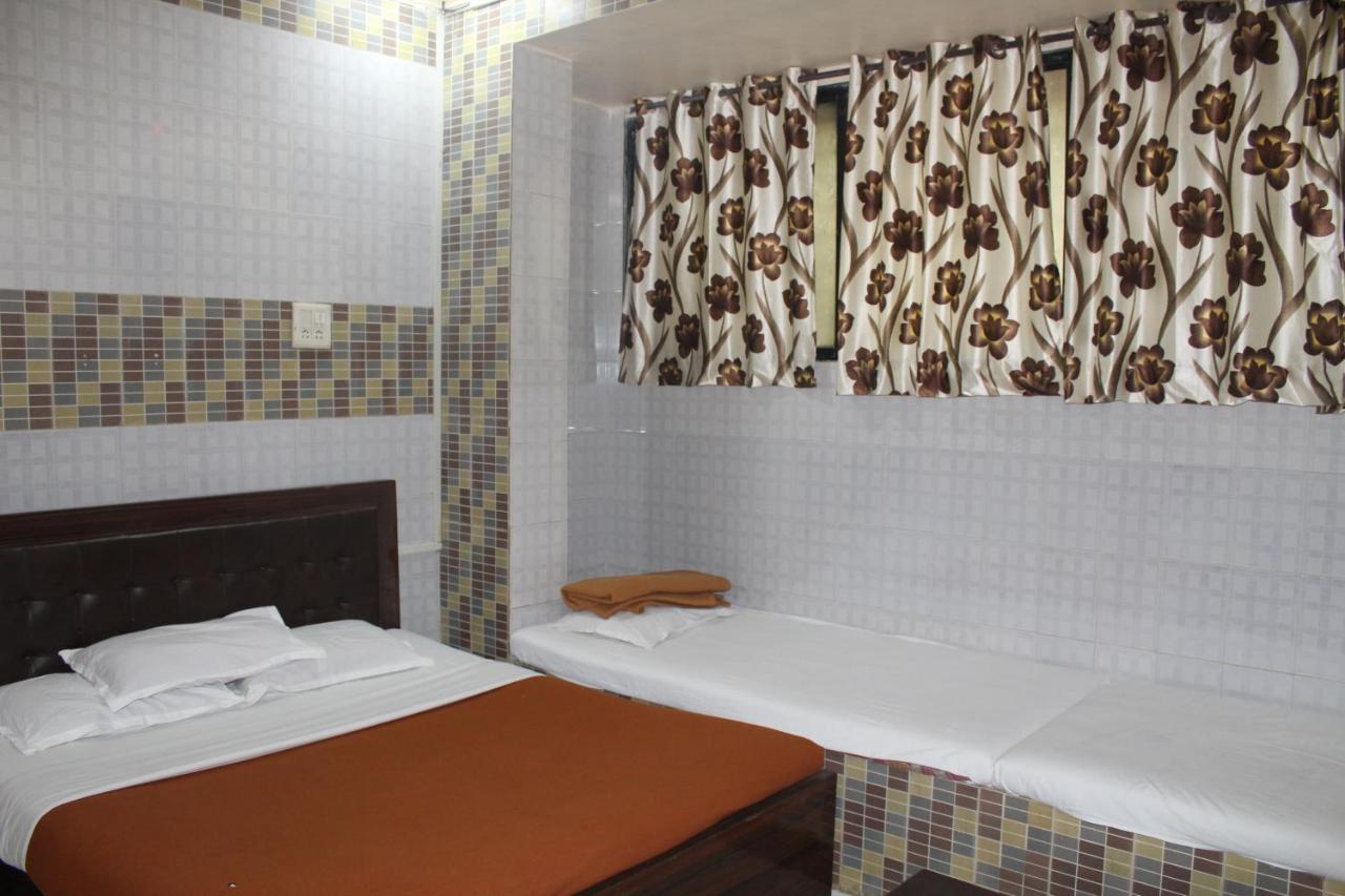 Hotel Sea Sands Bombaim Exterior foto