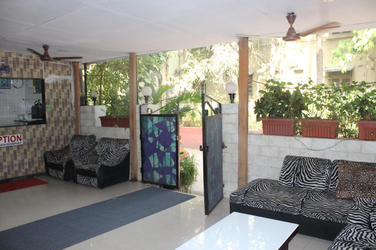Hotel Sea Sands Bombaim Exterior foto